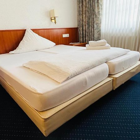 Hotel Weller Kahl Am Main Eksteriør bilde